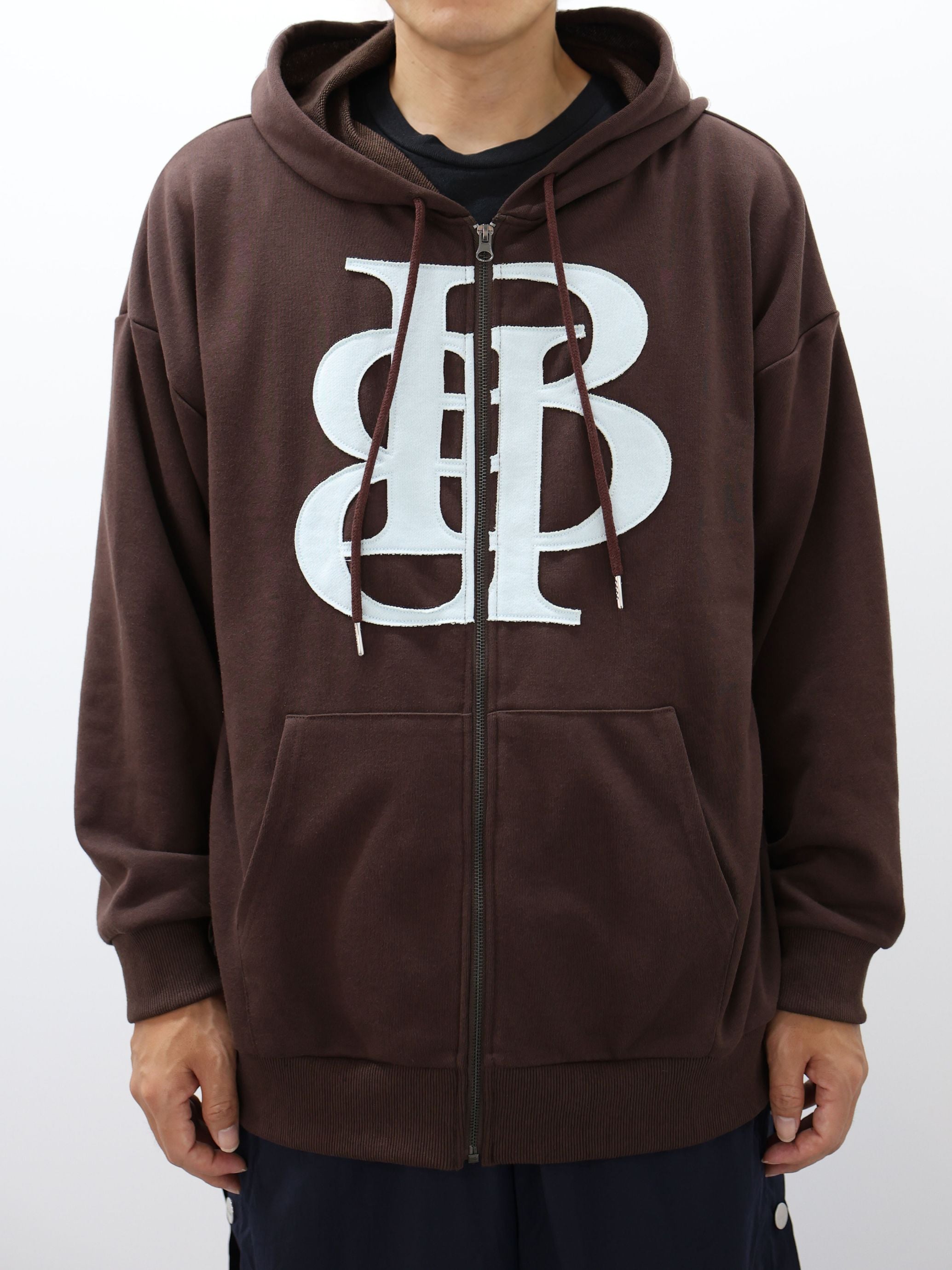 BBロゴジップパーカー( 12月上旬~12月中旬発送予定) – Boka nii