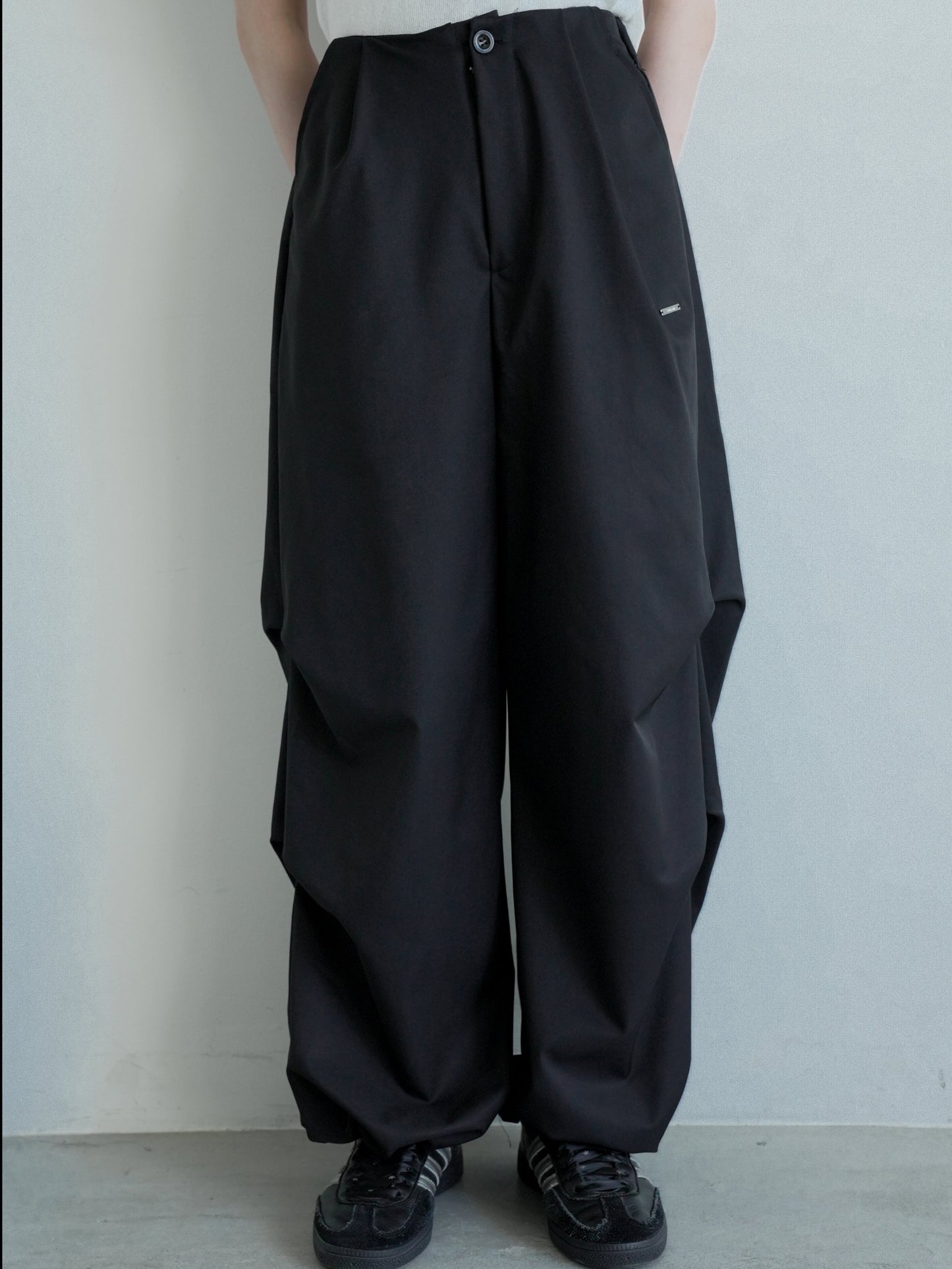 ナイロンワイドパンツ（7月下旬~8月上旬発送予定）