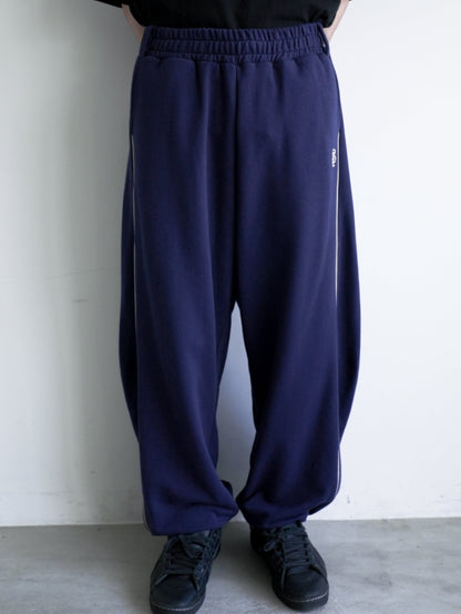 ロゴラインスウェットパンツ(7月下旬〜8月上旬発送予定)